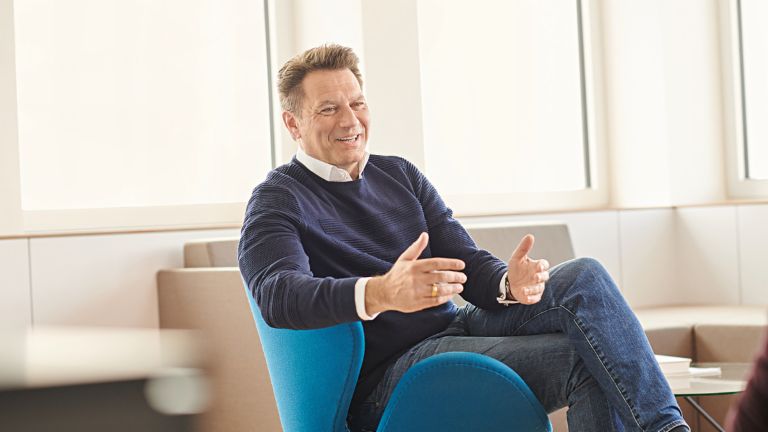 Corporate Responsibility bei EOS: EOS CEO Klaus Engberding 