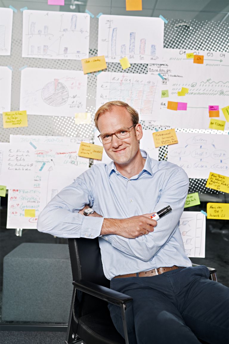 Receivables purchasing: Matthias Schmidt looks at a data analysis.