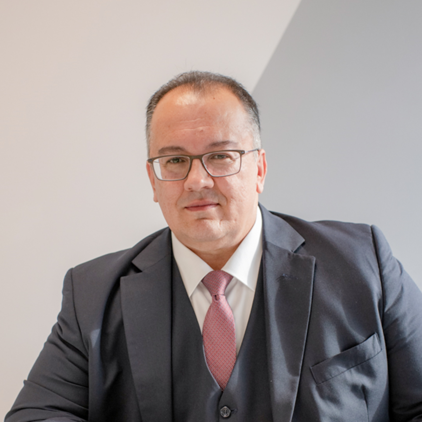 Anthony Messados, Managing Director EOS Greece, stresses the importance of consumer protection through the NPL Directive